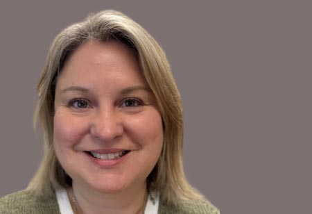  Auto Business Outlook Magazine