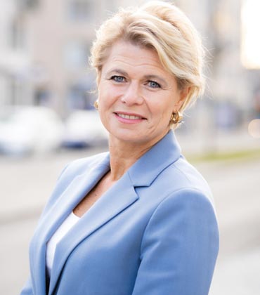 Pernilla Arnell, Global Director of Digital Sales and Business Development, Autoliv | Auto Business Outlook